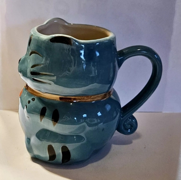 Yokohama Studio Lucky Cat Miyabi Maneki Neko ~  Blue Mug Cup Rare Color - Picture 2 of 4